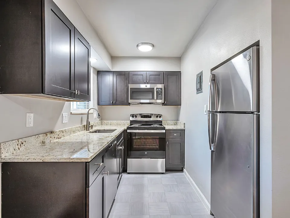 5339 S Elati St #4