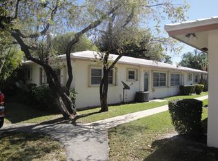 696 Hastings St, Boca Raton, FL 33487