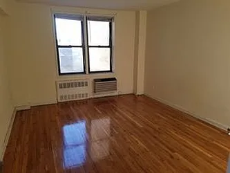 Rented by Max & Associates Realty Corp