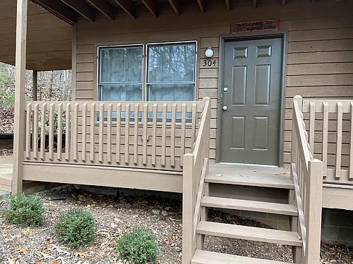 304 Buck Cove Ter Photo 1