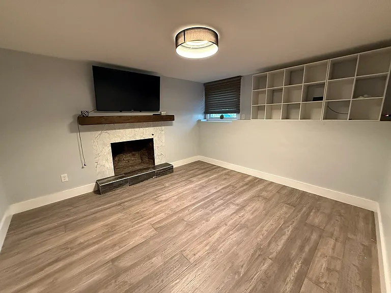 25 Berkshire Dr — Photo 28