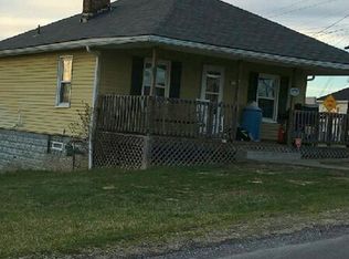 101 Lee Rd, Follansbee, WV 26037