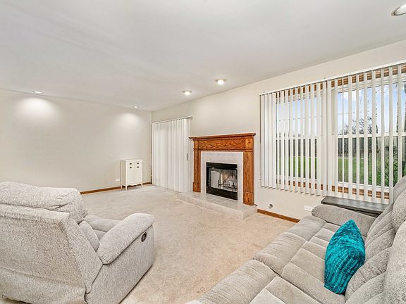 5th image of 1762 Kresswood Dr #4B