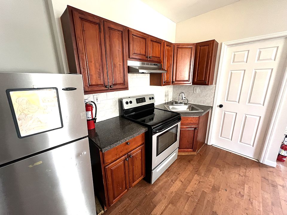 1st image of 1221 S 19th St #C