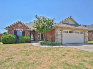 2613 Kadlan Dr, El Reno, OK 73036