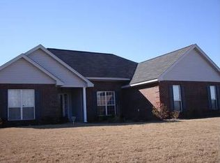 189 Natchez Trace Loop, Tallassee, AL 36078