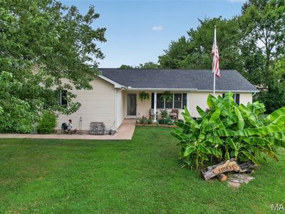 101 S Locust St, Dixon, MO, 65459