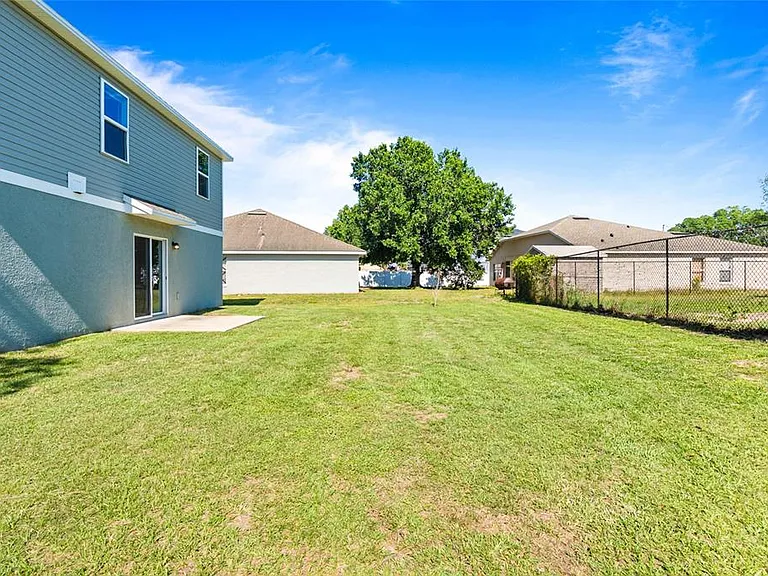612 Linnet Ct — Photo 36