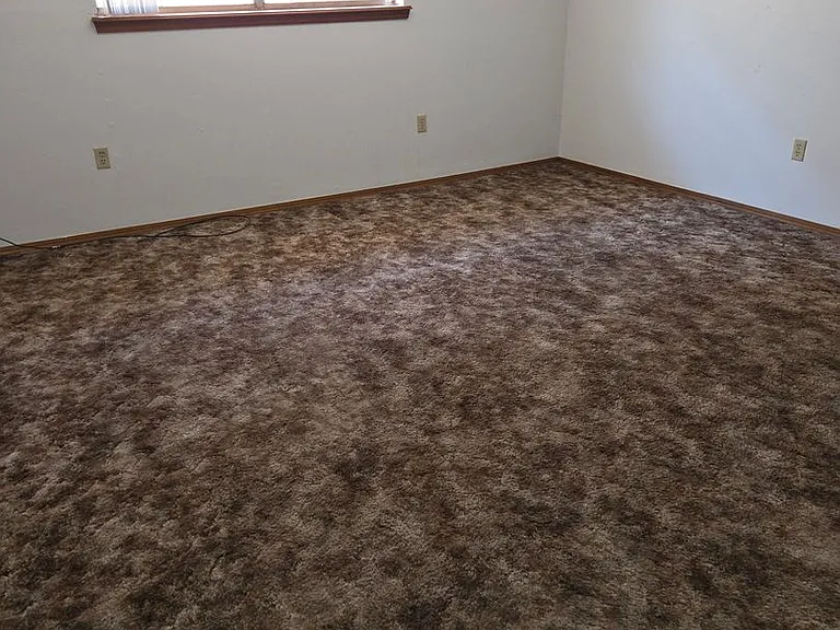 2201 N Main Street 120 Sequoya — Photo 6