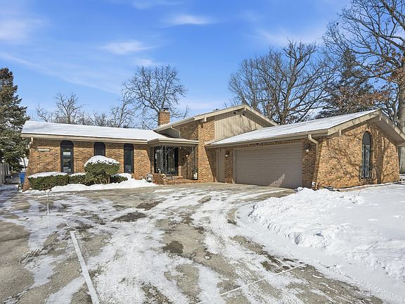 4th image of 12022 W 90th Ave