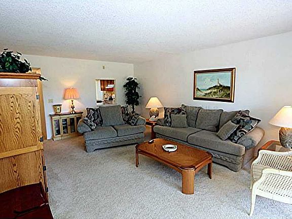 2nd image of 6699 San Casa Dr #L