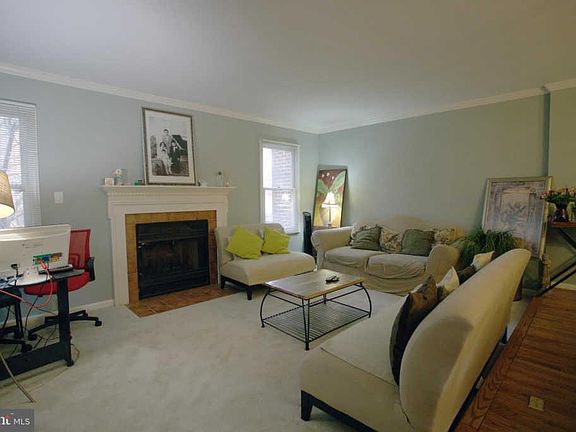 3rd image of 10150 Turnberry Pl