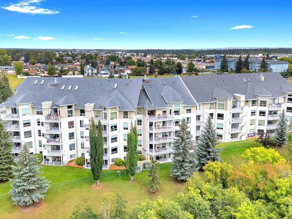 1st image of 6118 53rd Ave #408