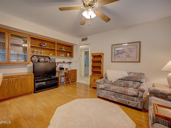 4th image of 10245 W Palmer Dr