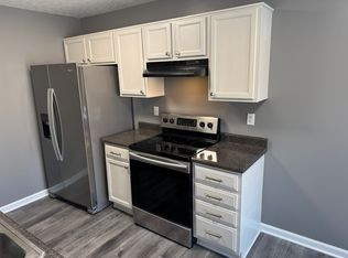 3135 Northland Dr, Louisville, KY 40216