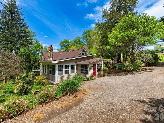 14th image of 1492 Murray Rd