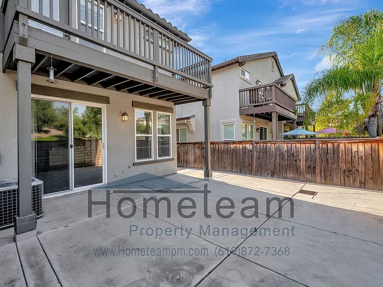 263 Aventura Dr #6 — Photo 31