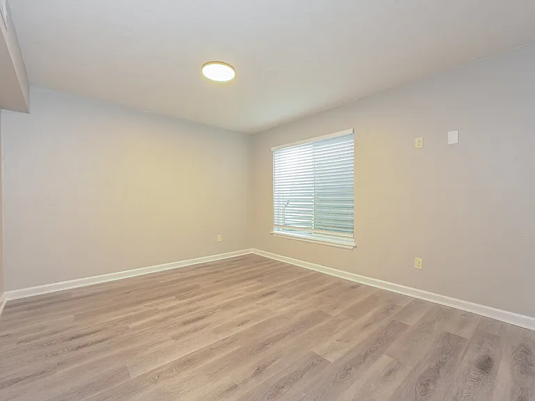 3537 E 141st Pl — Photo 15