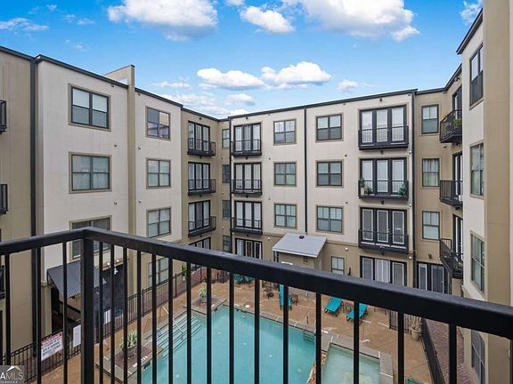 2nd image of 5300 Peachtree Rd Unit 2310