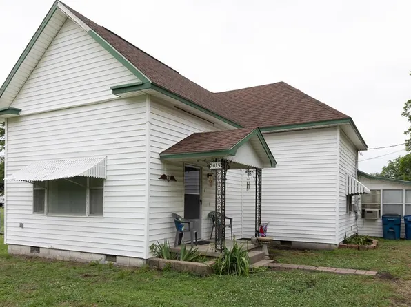 1015 Kali Inla Ave, Hartshorne, OK 74547