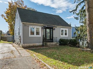 9 Magnolia Avenue, Middletown, CT 06457