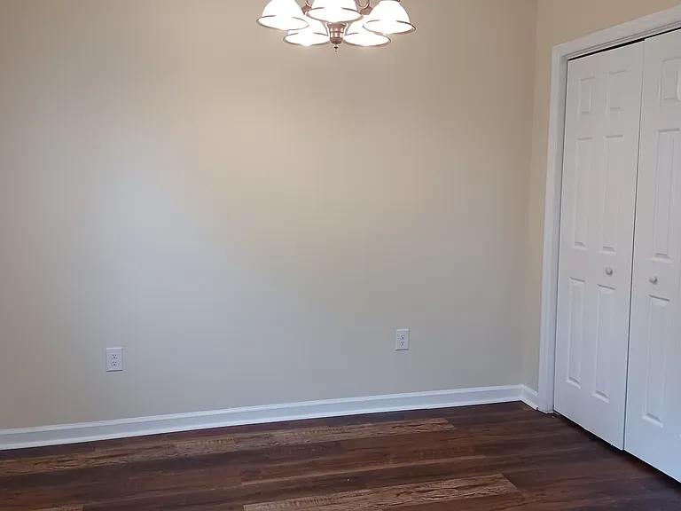 2043 Edgewood Dr #2 — Photo 34