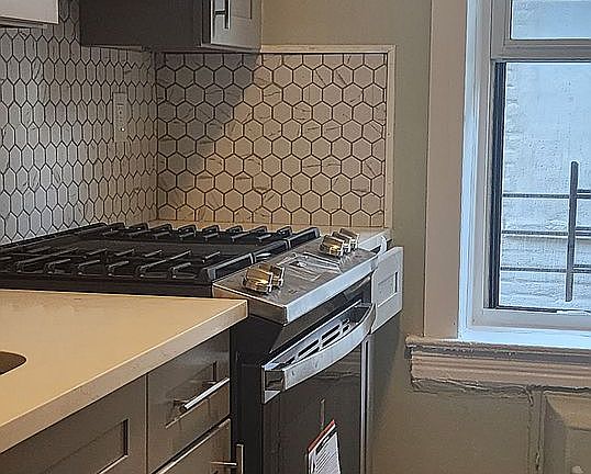 2nd image of 231 Martense St #3