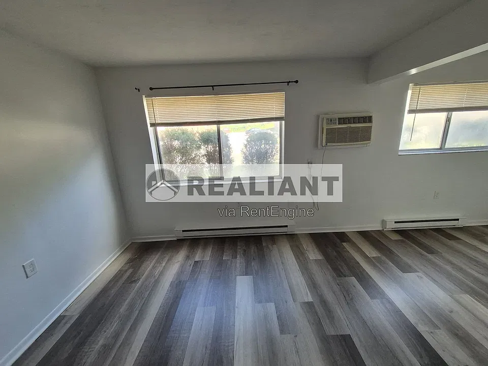 922 Highland Ave #23