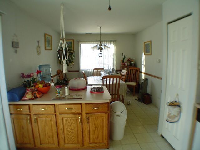 2nd image of 466 Esselen Ct