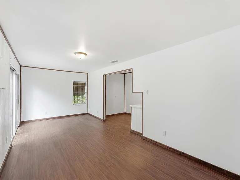 5326 Wenda St — Photo 21