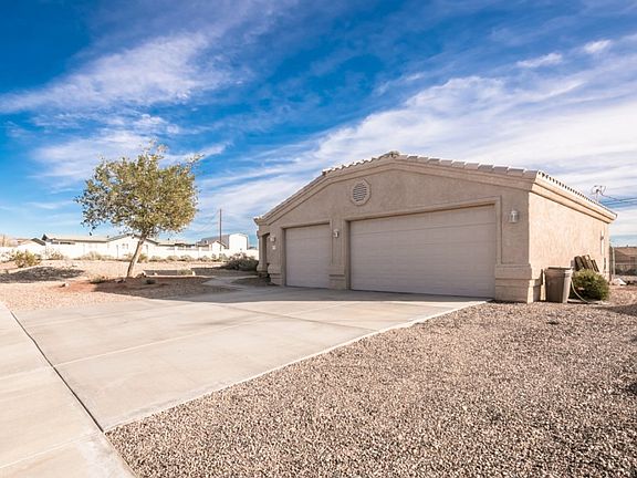 3rd image of 2430 San Juan Dr