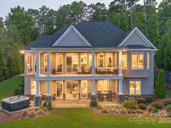 115 Forest Lake Ct, Norwood, NC 28128
