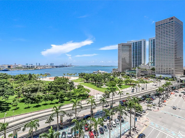 50 Biscayne Blvd #503 — Photo 12