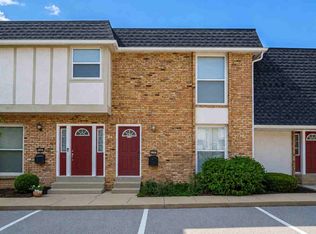 1165 Rue La Ville Walk, Saint Louis, MO 63141