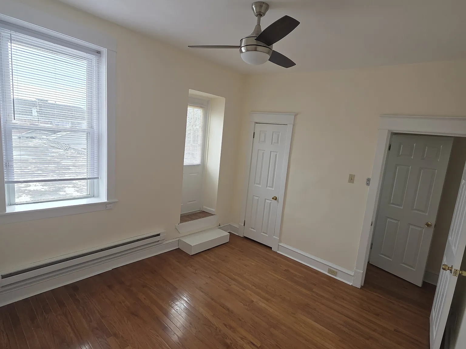 1 bed, 775 sqft, $1,600 — Photo 4