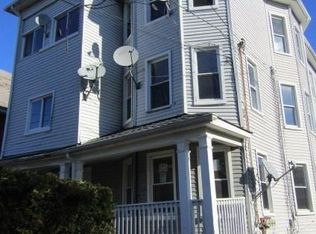 100 Lee Ave, Bridgeport, CT 06605