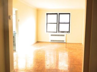 654 E 34th St, Brooklyn, NY 11203