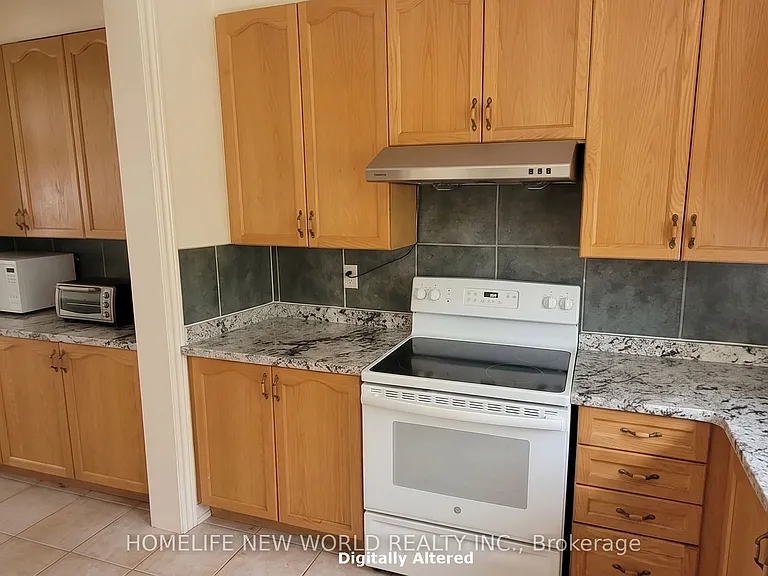 118 Gemini Cres — Photo 5
