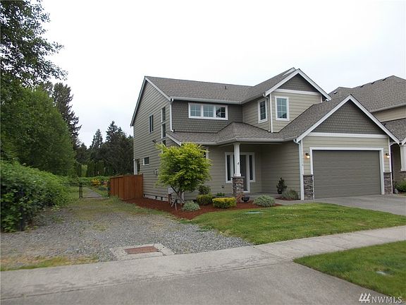 3rd image of 3310 50th Ave SE