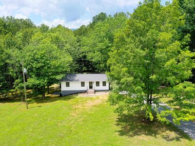 1038 Smith Rd, Afton, VA, 22920