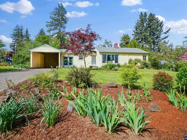 1795 John St S, Salem, OR 97302
