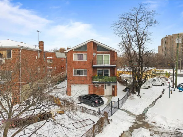 1955 Burke Avenue, Bronx, NY 10469