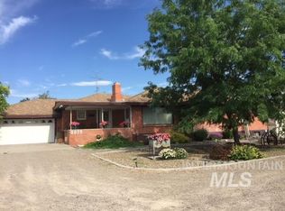 2975 S Overland Ave, Burley, ID 83318