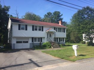 22 Park Dr, Burlington, MA 01803