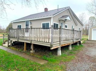 31 Glenwood Ave, Brewer, ME 04412