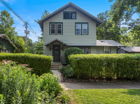 606 S Elm St, Champaign, IL 61820