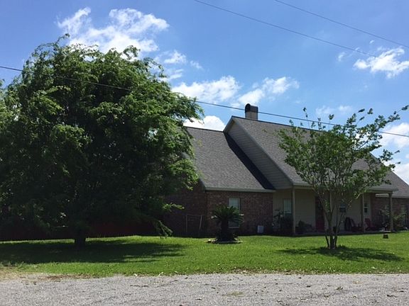 3rd image of 124 Louis Pvt Ln