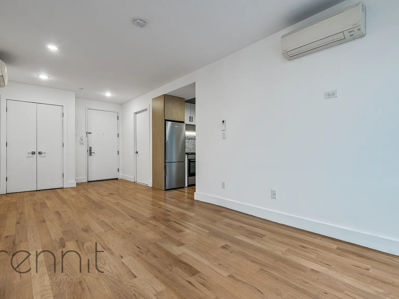 676 New York Avenue — Photo 2