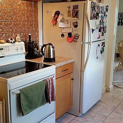 3rd image of 406 W Lead St