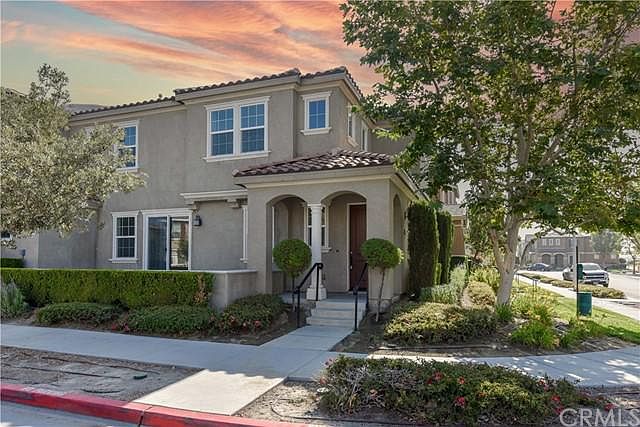 1st image of 6120 Rosewood Way